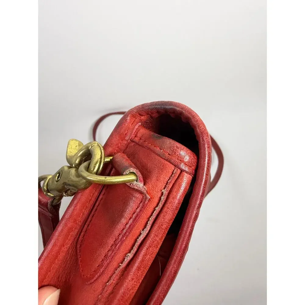 Vintage COACH Red Leather 5120 Small Shoulder Pouch (1983) Rare (no hang tag) - Picture 8 of 14